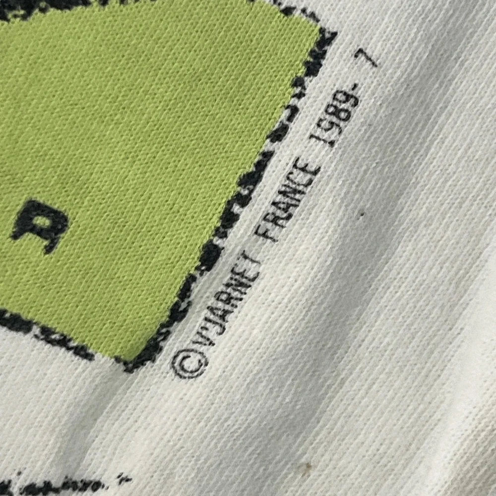 Vintage 1989 Vuarnet France Shirt Mens Large White Logo Graphic Tee Made USA - Picture 12 of 12